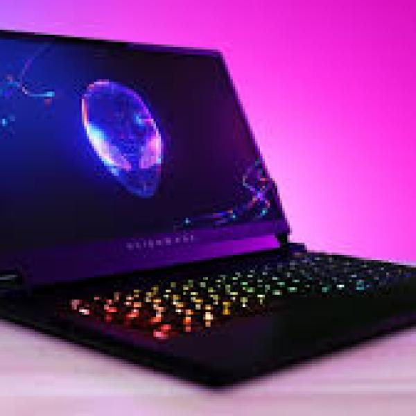 Alienware m15 R6 Gaming Laptop