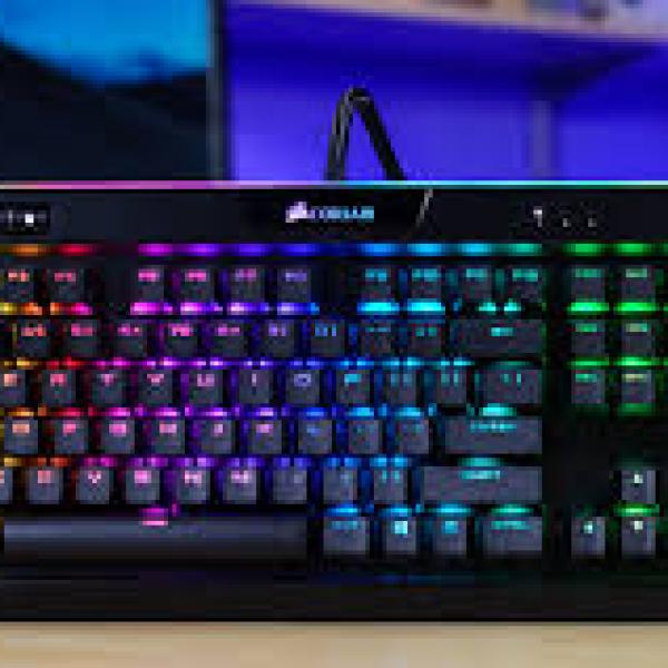 Corsair K95 RGB Platinum XT Mechanical Gaming Keyboard